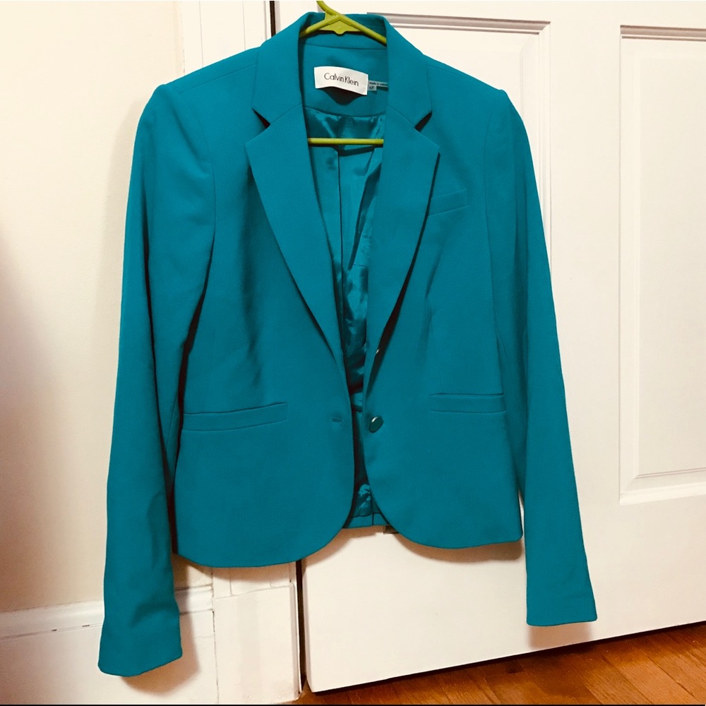 Aqua Calvin Klein blazer, 6P